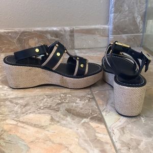 Tory Burch Wedge shoe